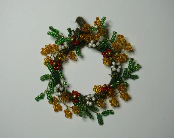 Dollhouse Christmas beads wreath, 1/12 scale