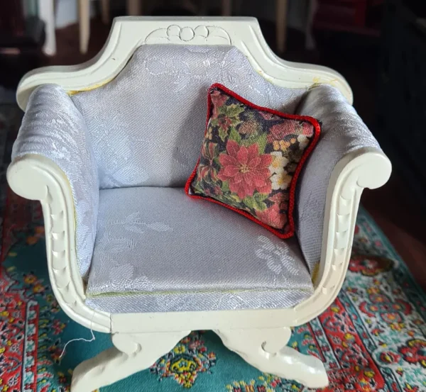 Dollhouse xmas cushion, 1/12 scale - Imagen 2