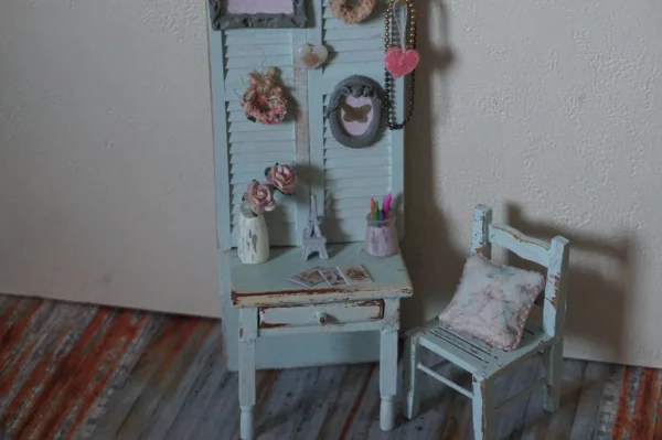 Dollhouse desk, 1/12 scale - Imagen 2