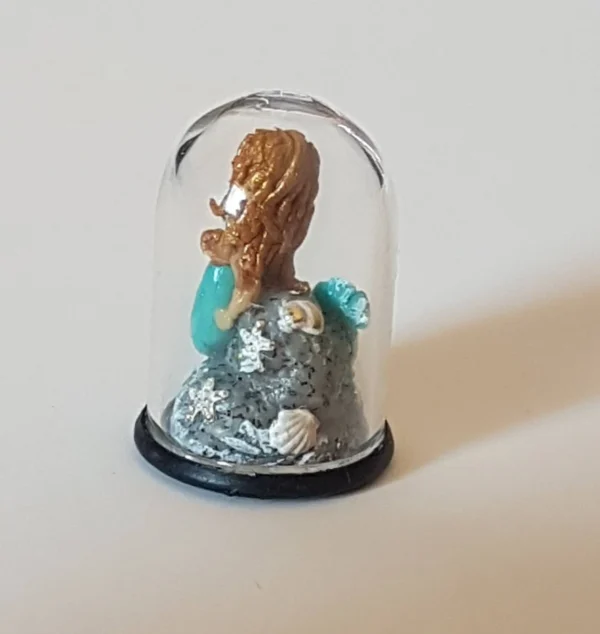 Dollhouse mermaid in glass dome, 1/12 scale - Imagen 2