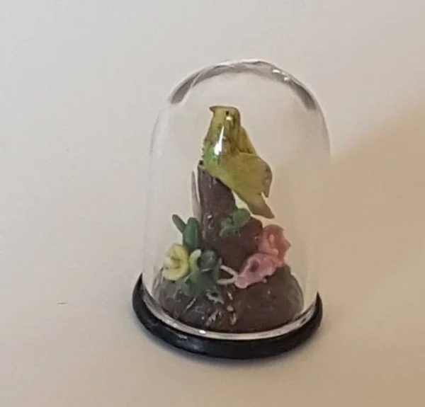 Dollhouse bird in a glass dome, 1/12 scale