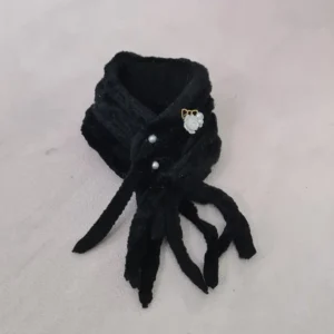 Alternative view of Dollhouse black stole, 1/12 scale