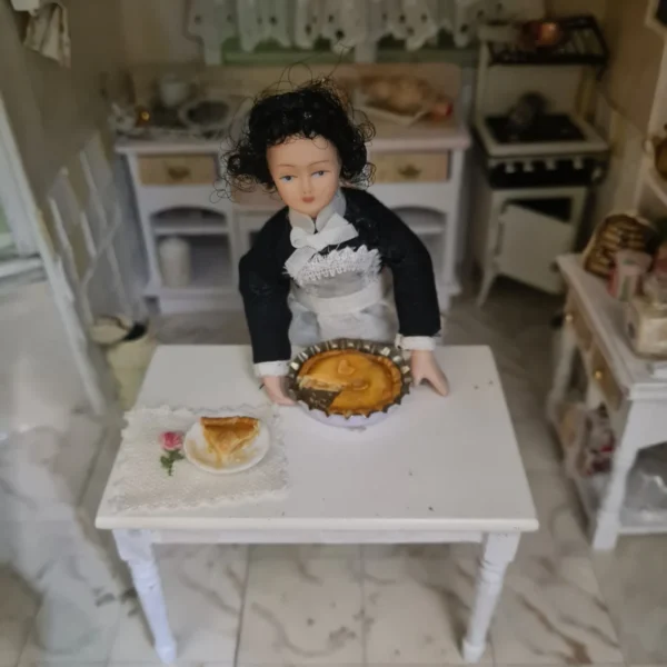Dollhouse apple pie, 1/12 scale - Imagen 3