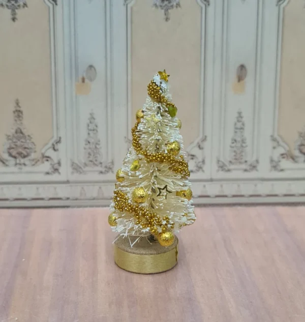 Christmas tree, 1/48 scale