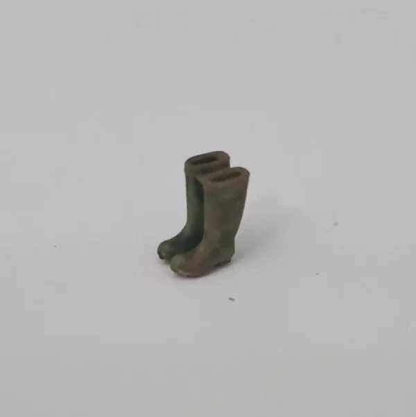 Dollhouse rain boots, 1/48 scale - Imagen 2