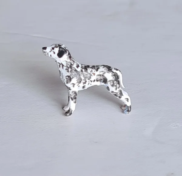 Dollhouse  dog, 1/48 scale