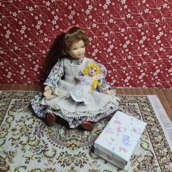 Dollhouse doll, 1/12 scale - Imagen 3