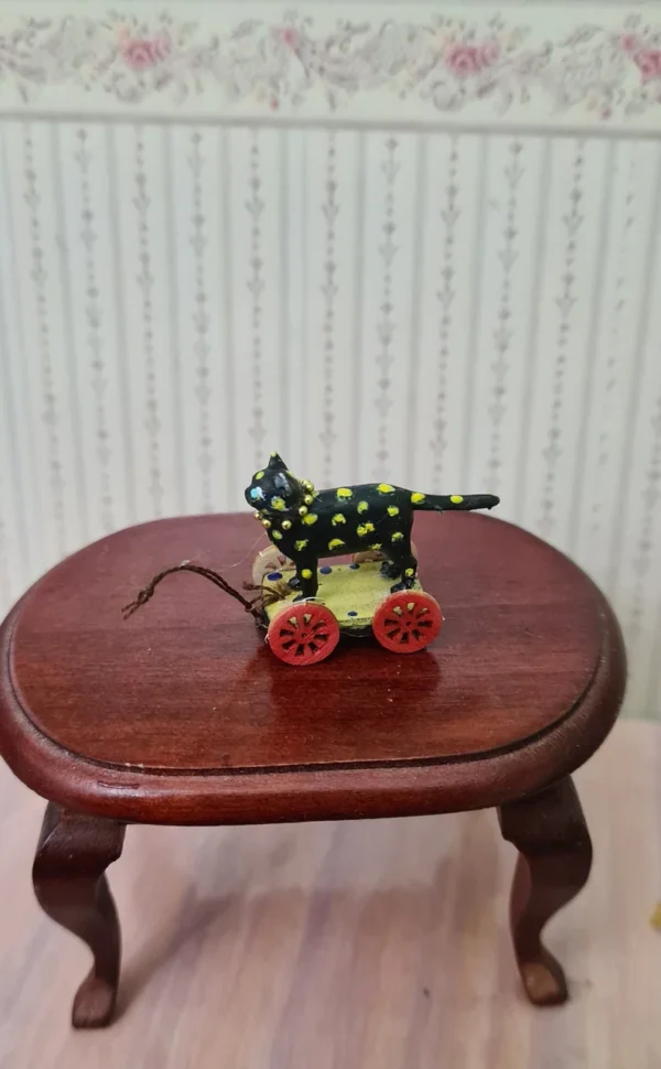 Dollhouse pull cat toy, 1/12 scale - Imagen 2