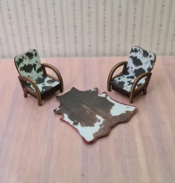 Dollhouse cowboy style chairs with carpet, 1/48 scale