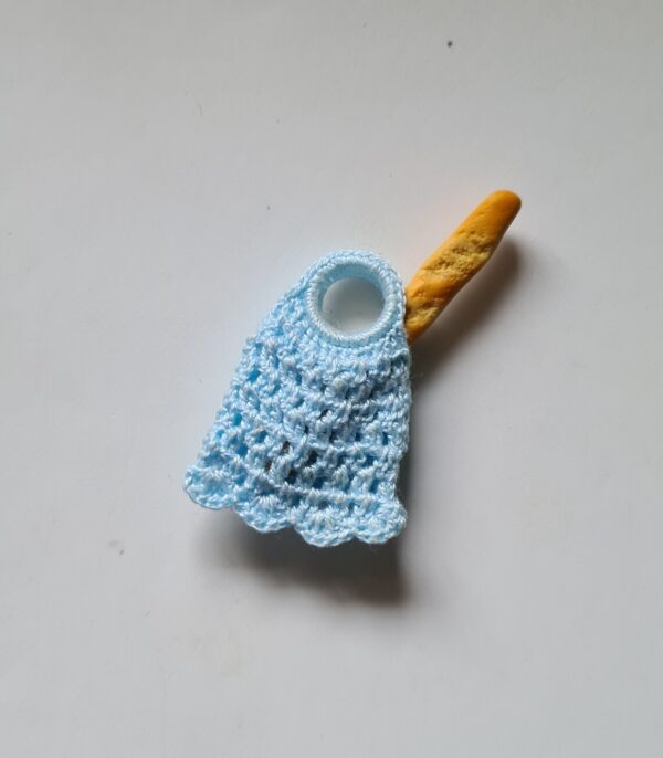 Crochet dollhouse shopping bag, 1/12 scale