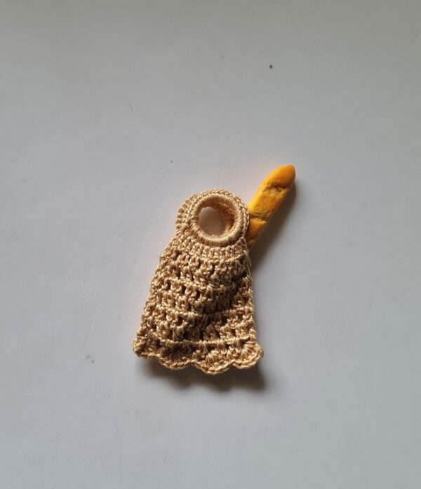 Crochet dollhouse shopping bag, 1/12 scale