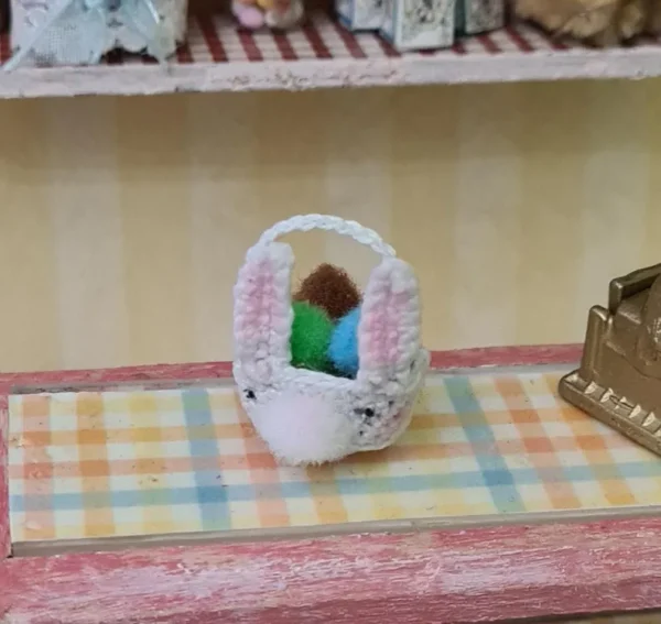 Dollhouse miniature Easter basket , 1/12 scale