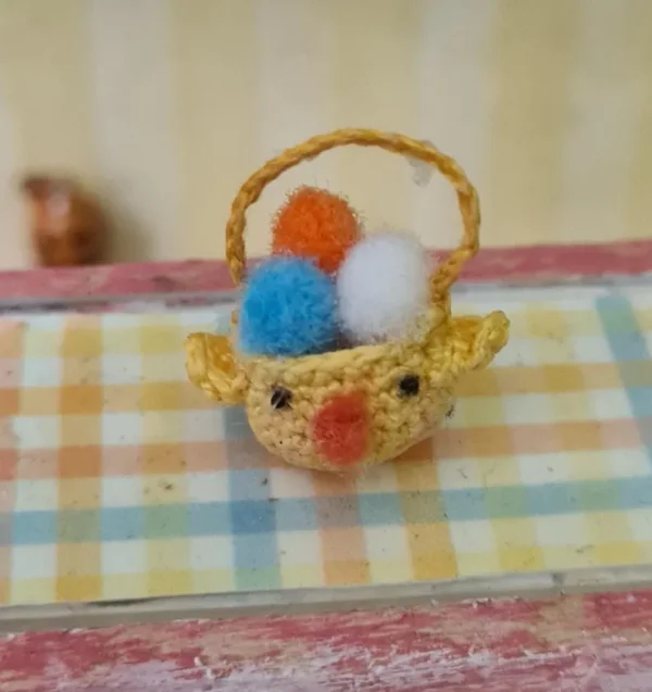 Dollhouse miniature Easter basket , 1/12 scale