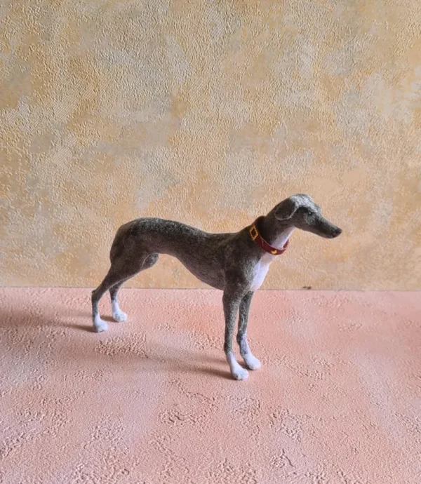 Dollhouse Greyhound dog, 1/12 scale - Imagen 2
