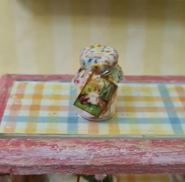 Easter Candy Jar, 1/12 Scale - Imagen 2
