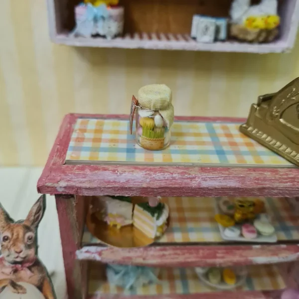 Easter Candy Jar, 1/12 Scale - Imagen 3