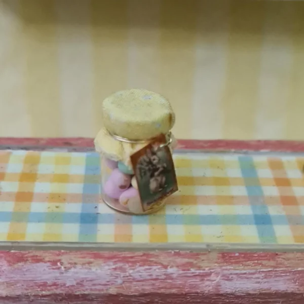 Easter Candy Jar, 1/12 Scale - Imagen 2