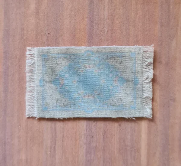 Dollhouse Miniature Fringed carpet, 1/48 scale - Imagen 2
