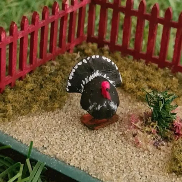 Dollhouse miniature turkey, 1/48 scale