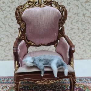 Alternative view of Dollhouse miniature cat 1/12 scale