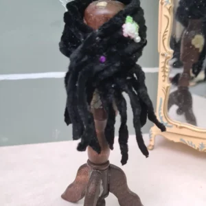 Alternative view of Dollhouse black stole, 1/12 scale