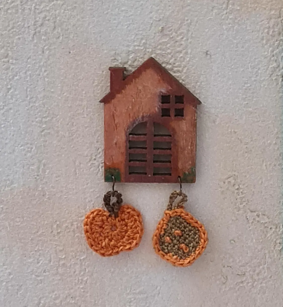 Dollhouse crochet potholders, 1/12 scale