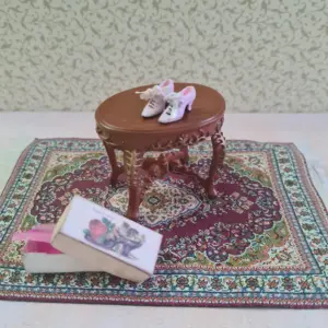 Dollhouse Miniature Vintage Shoes, 1/12 scale