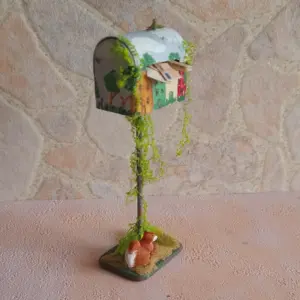 Dollhouse Miniature Mailbox 1/12 scale - Imagen 3
