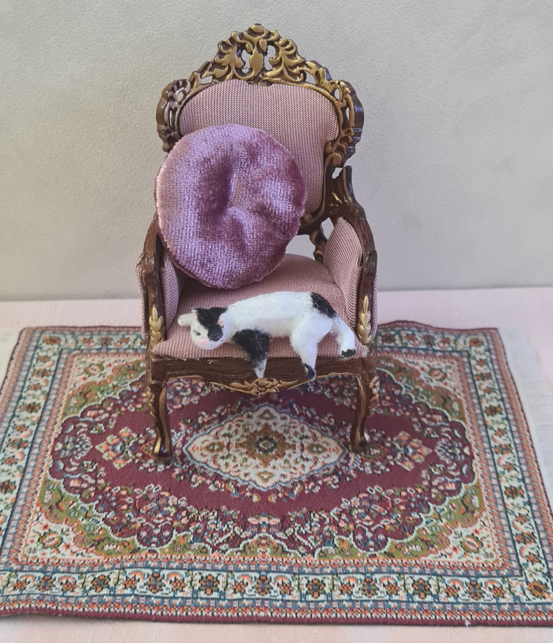 Dollhouse miniature cat 1/12 scale - Imagen 2
