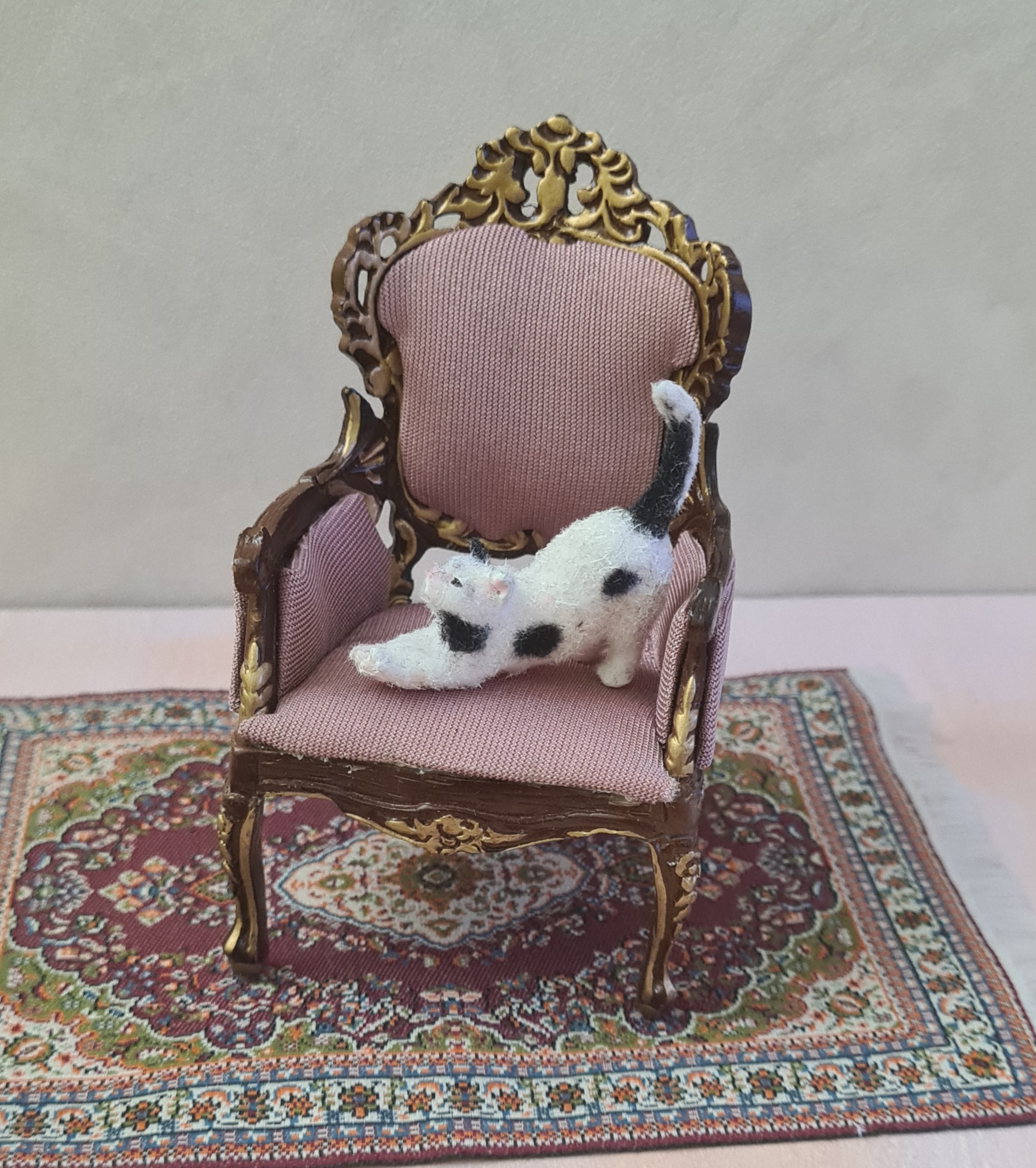 Dollhouse miniature cat 1/12 scale - Imagen 2