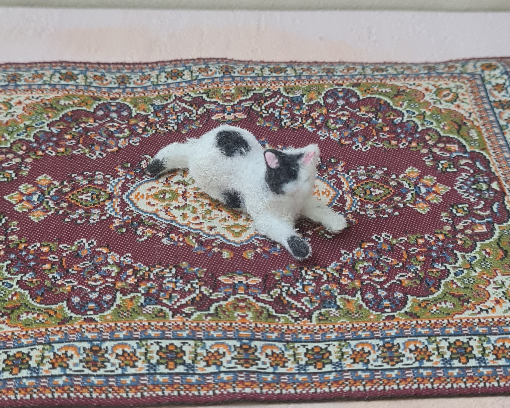 Dollhouse miniature cat 1/12 scale - Imagen 3