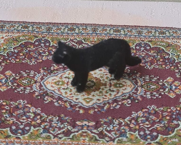 Dollhouse miniature cat 1/12 scale - Imagen 3