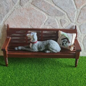 Dollhouse Greyhound dog, 1/12 scale - Imagen 3