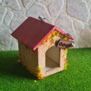 Dollhouse dog kennel with bird, 1/12 scale