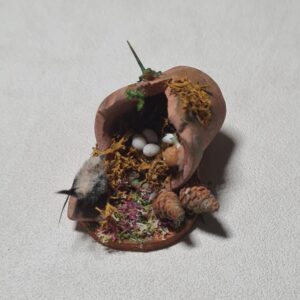 Alternative view of Dollhouse nest inside a flowerpot, 1/12 scale