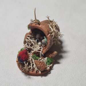 Dollhouse nest inside a flowerpot, 1/12 scale - Imagen 3